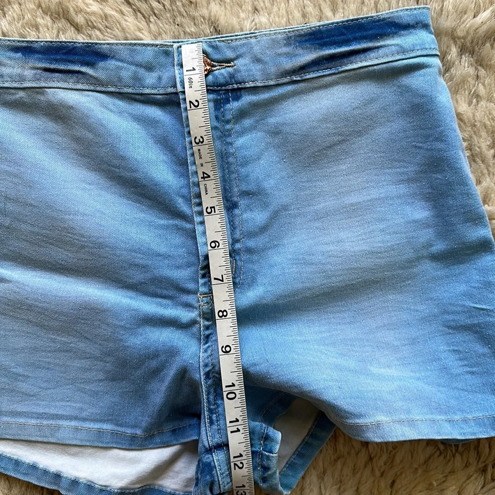 Sale⭐️New FARM RIO Denim Shorts - Picture 5 of 13